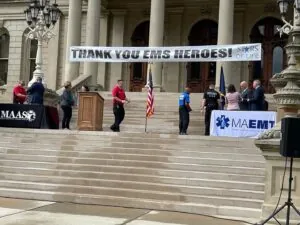 381927775_18204847693256443_6460420885770786494_n Superior Ambulance Service of Michigan employees receive Stars of Life Award.