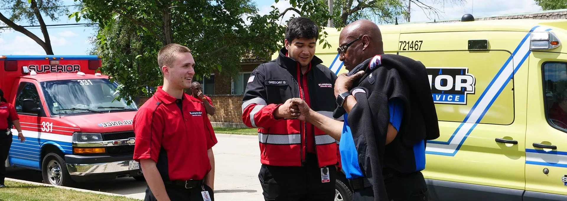 Superior Ambulance EMT students 